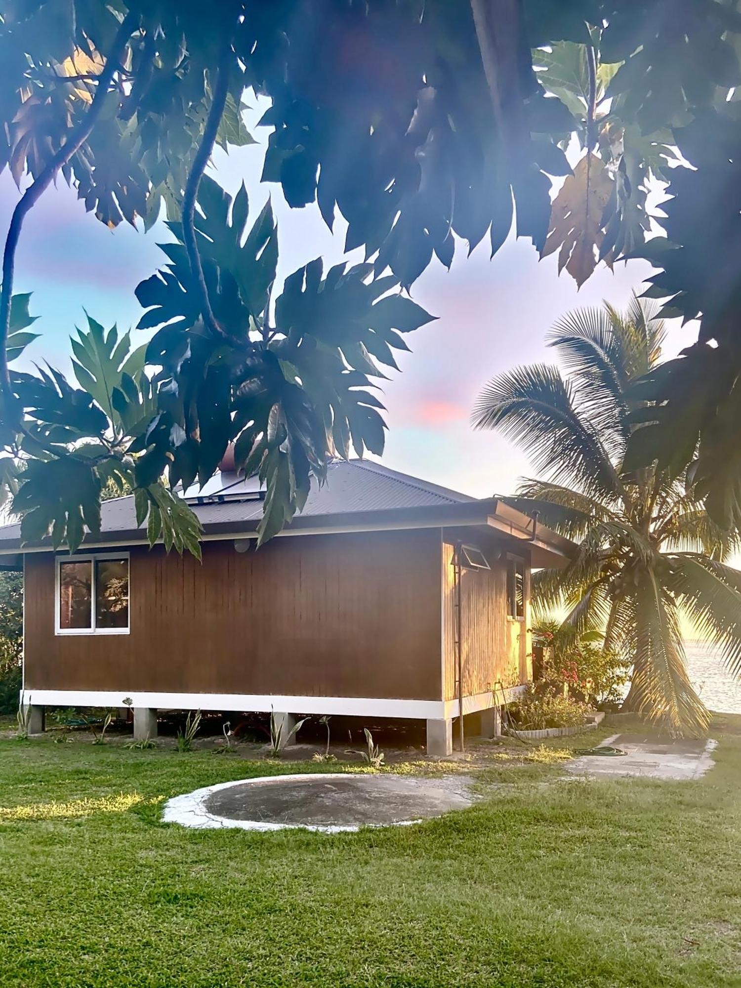 O'Coco Bungalow- Breathtaking Waterfront Views, Endless Memories Paea Buitenkant foto